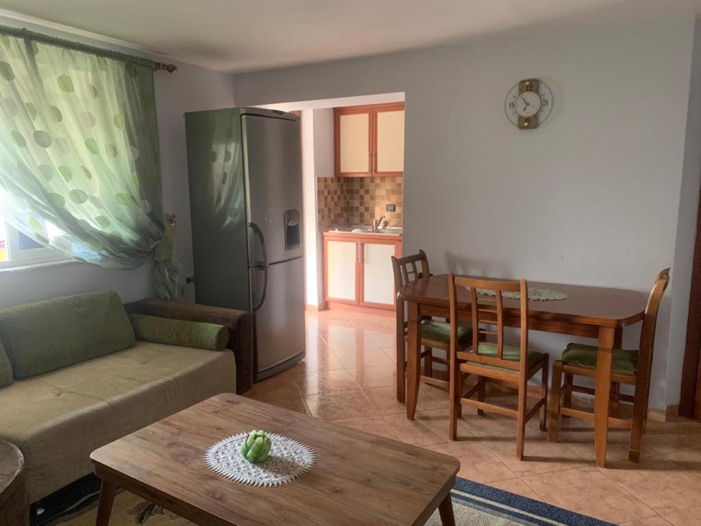 New Bazaar Apartment Tiranë Ngoại thất bức ảnh