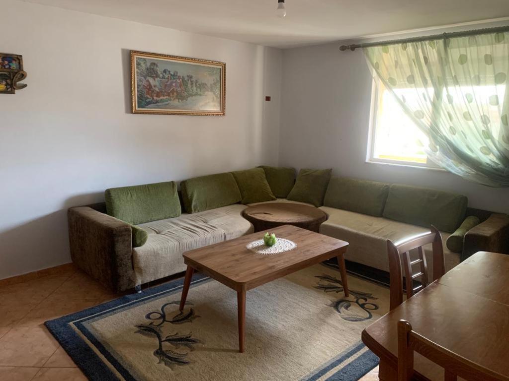 New Bazaar Apartment Tiranë Ngoại thất bức ảnh